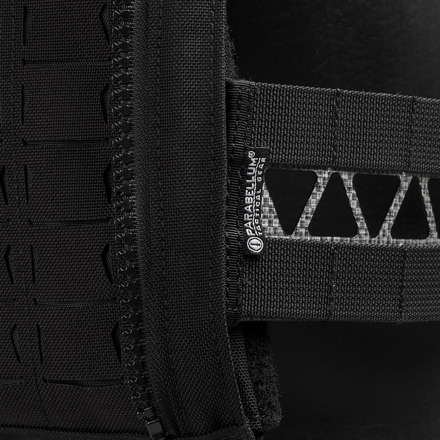 Parabellum® Alpha™ 2 Z Versatile Plate Carrier Set Black