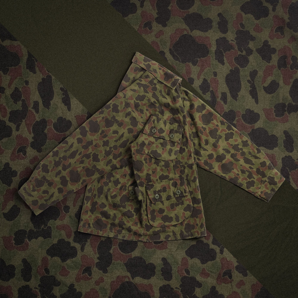 
                  
                    PRBLM OG25/002 Vintage Hunting Jacket Tropical Frogskin Camo
                  
                